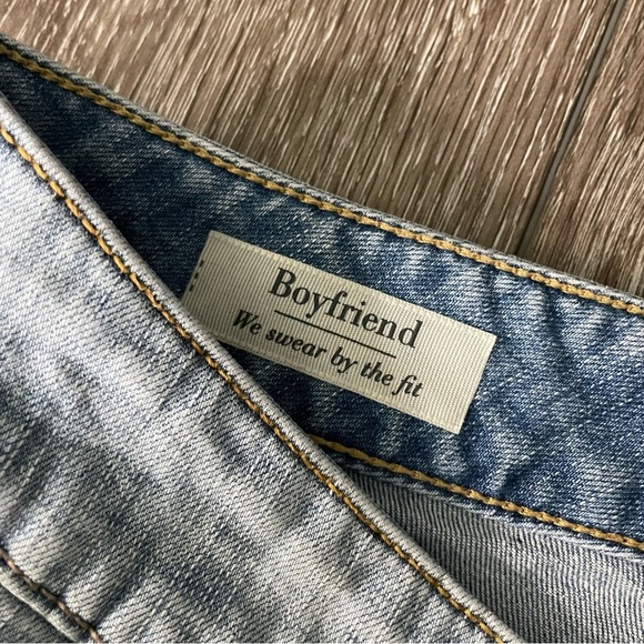 TORRID Crop Boyfriend Jean - Vintage Stretch Light Wash Size 12 Lace Underlay - Picture 12 of 13